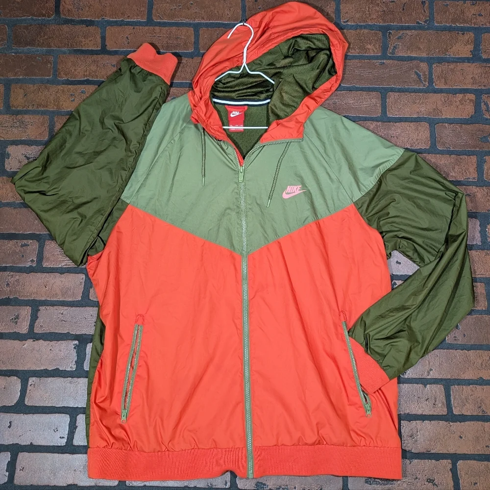 Vintage Nike Men's XXL Colorblock Hooded Windbreaker‎